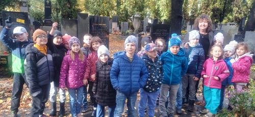 1.B Dušičky 3.11.2025