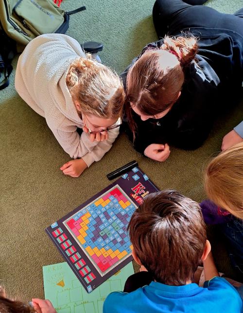 Kroužek "Hrátky s češtinou" pro 5. třídy  říjen - listopad 2025