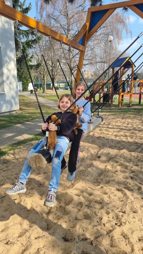 1.odd. odpoledne na školní zahradě