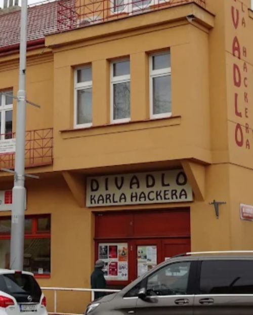 Divadlo Karla Hackera  1