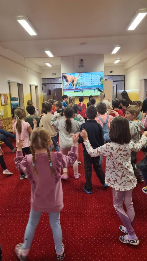 Hrajeme si a tancujeme