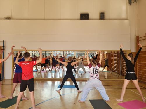 Joga a pilates do odpoledního vyučování